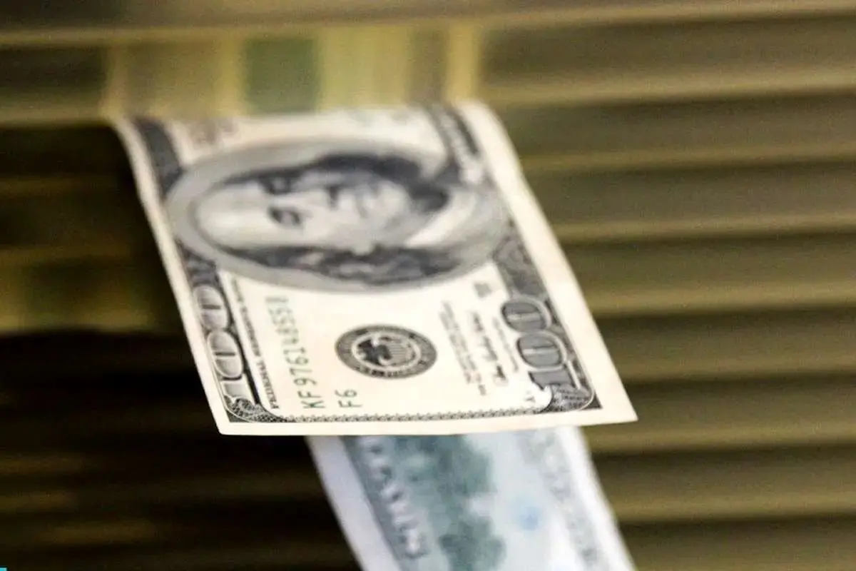 شوک به بازار ارز: دلار رسماً تک‌نرخی شد! آیا سقوط می‌کند یا طرحی جدید در راه است؟