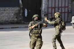 فاجعه در کرانه باختری؛ یورش وحشیانه نظامیان صهیونیست و شهرک‌نشینان به رام الله و نابلس