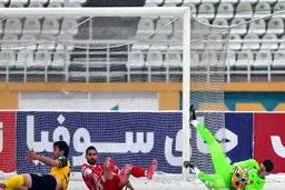 سپاهان از صحنه پنالتی خود سند منتشر کرد