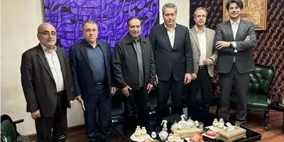 فروش ۵۴۵ هزار میلیارد ریال دارایی مازاد توسط بانک‌های دولتی: پرده‌برداری از حجم عظیم معاملات!