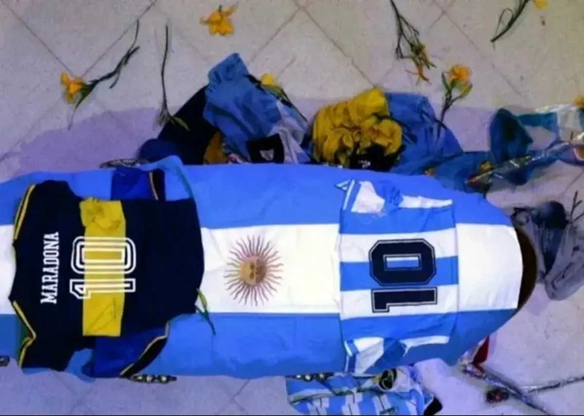 مارادونا بدون قلب دفن شده بود؟ افشاگری تکان‌دهنده از راز بزرگ!
