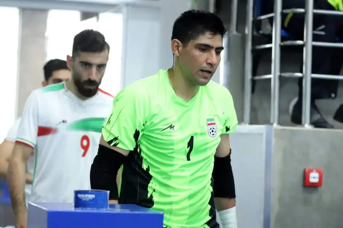 مدال قهرمانی ملی‌پوش فوتسال روی دست؛ این قاب، راز یک شهادت است!