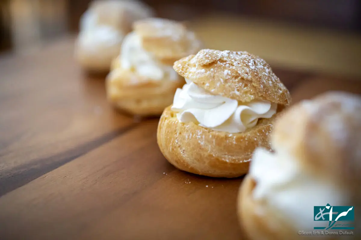 نون خامه ای دونه ای ۱۷ هزار تومان / قیمت عجیب اما واقعی!