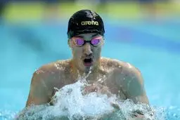 رسوایی در استخر: مهدی‌زاده، مدال‌های ایران را به باد داد؟