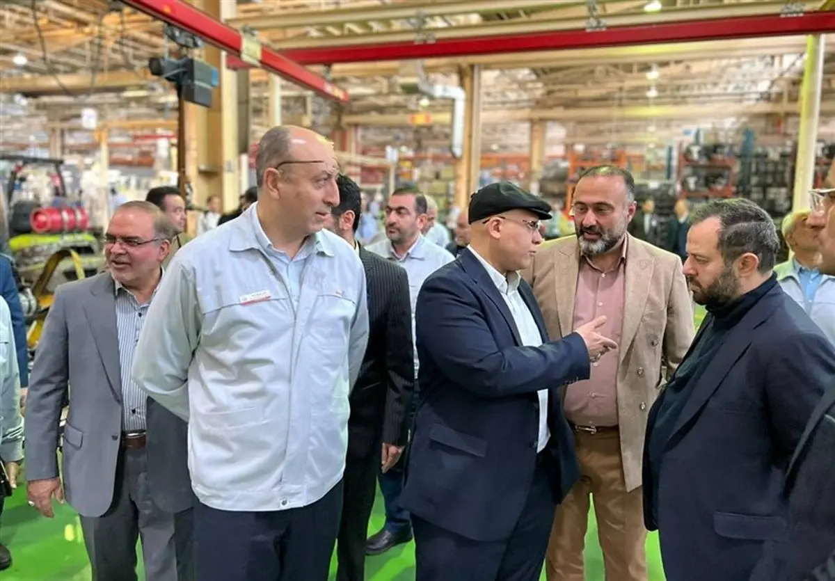 شوک به خودروسازان: قیمت خودرو فقط با قانون و منافع مصرف‌کننده! / دوران رانت به پایان رسید؟