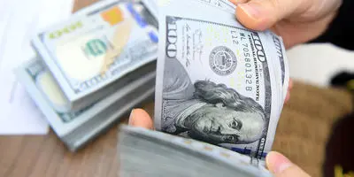 دلار به ۷۱هزار و ۶۰۸ تومان رسید – ۲۹ اردیبهشت