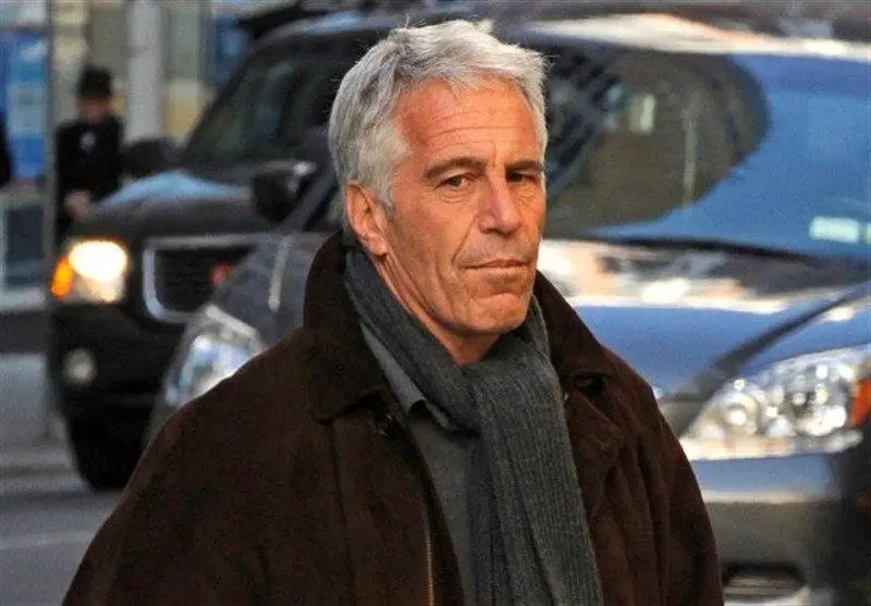 بمب خبری اپستین: سناتور آمریکایی از جزئیاتی می‌گوید که جهان را منفجر خواهد کرد!