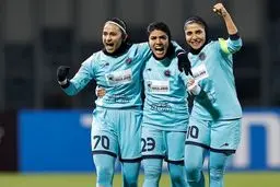 لیگ برتر بانوان زیر و رو شد: قهرمانی جنجالی خاتون بم!