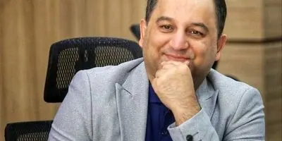 پرسپولیس شیطنت کرده و باید عذرخواهی کند