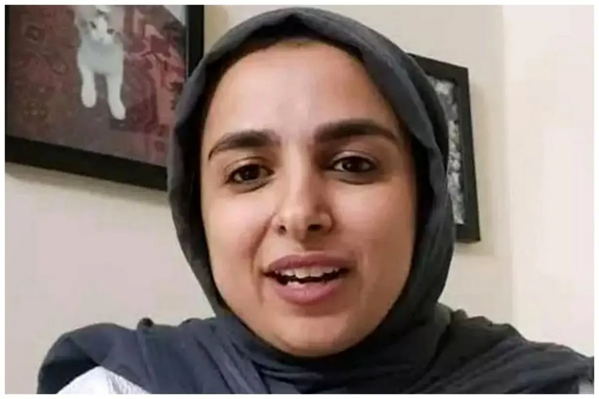 زینب موسوی کیست؟