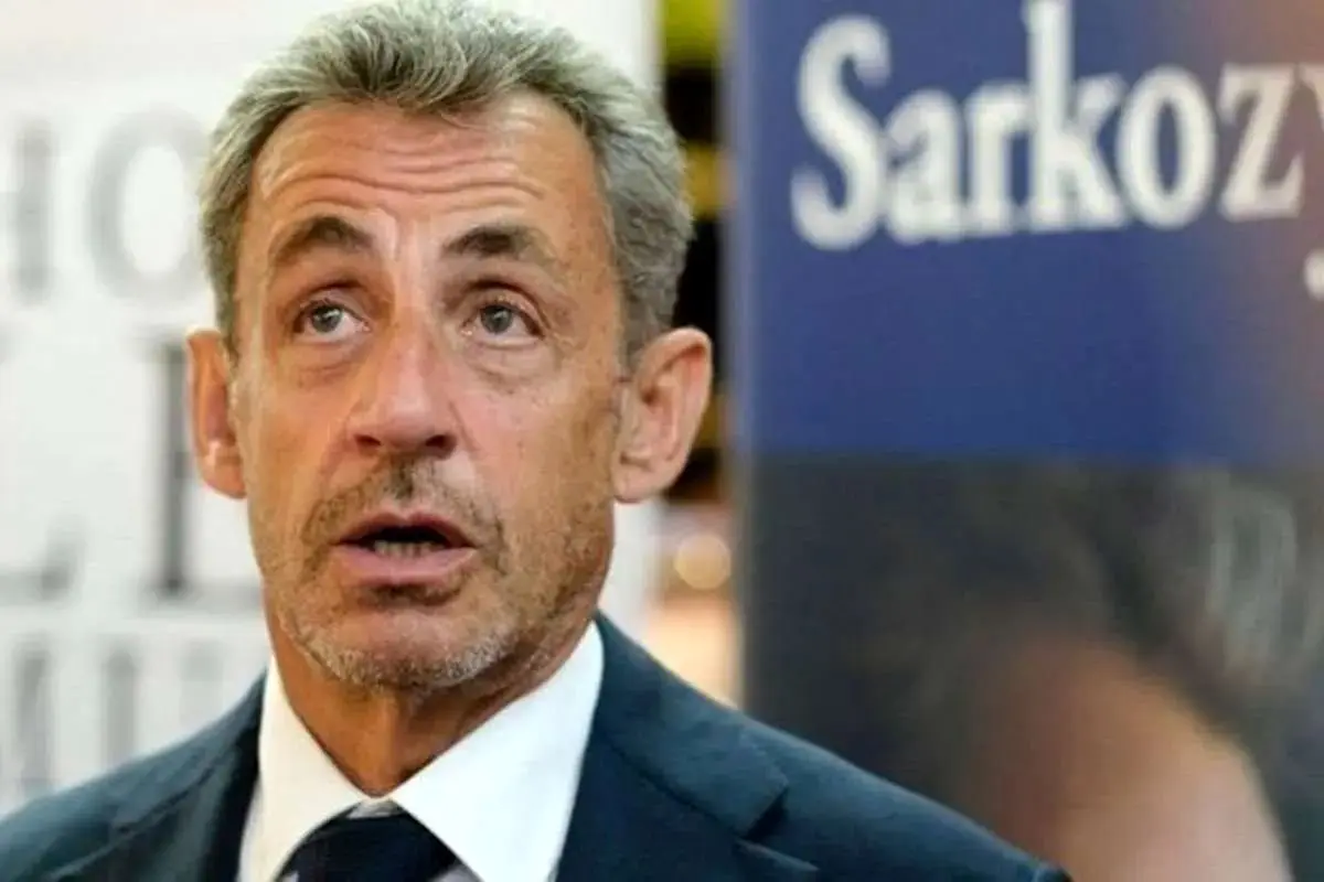 رسوایی سارکوزی؛ رئیس‌جمهور سابق فرانسه آزاد شد!