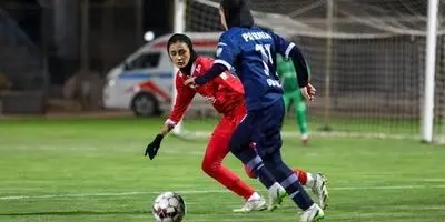 پرسپولیس طلسم شکست‌ها را درهم شکست؛ بازگشت به صدر با طعم شیرین پیروزی!